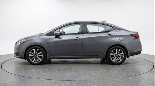 Gun Metallic 2025 Nissan Versa 1.6 SV