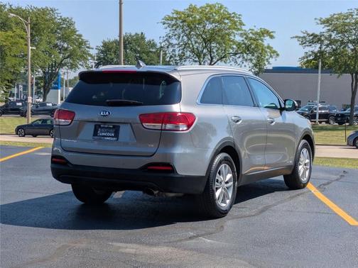 2018 Kia Sorento LX