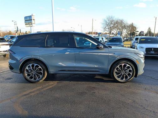 2026 Lincoln Nautilus Reserve