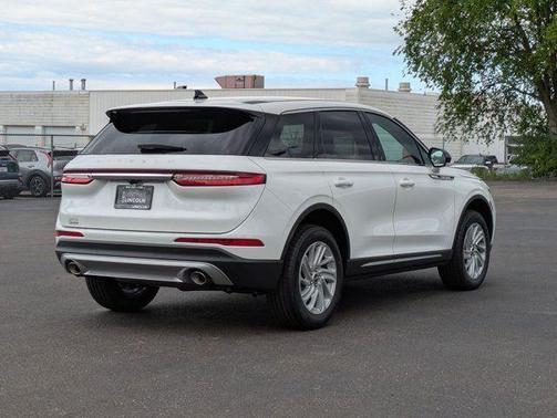 2025 Lincoln Corsair Premiere