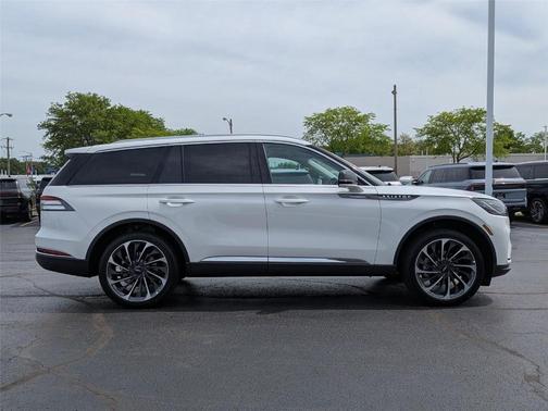 Pristine White 2026 Lincoln Aviator Reserve AWD