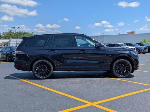 2025 Lincoln Aviator Reserve AWD