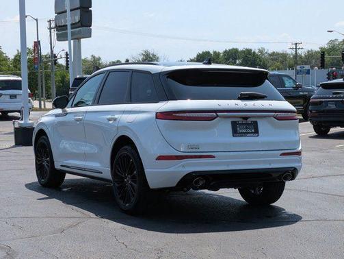 2025 Lincoln Corsair Premiere