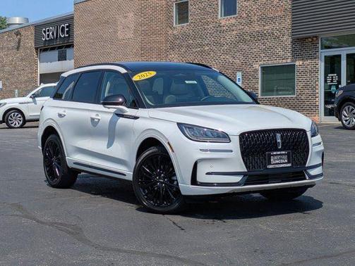 2025 Lincoln Corsair Premiere