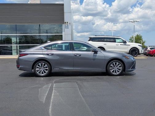 2021 Lexus ES 300h ES 300h