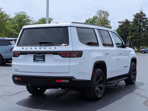 Bright White Clearcoat 2023 Jeep Wagoneer Series II