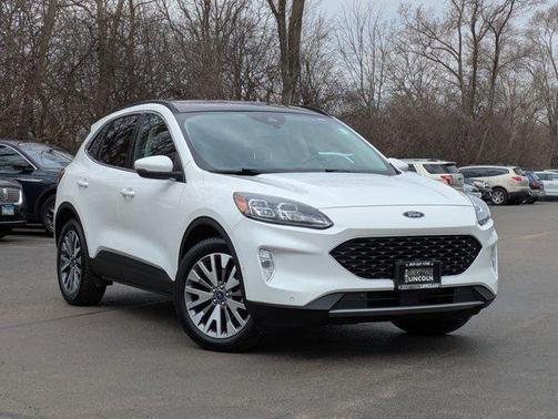 2020 Ford Escape Titanium Hybrid