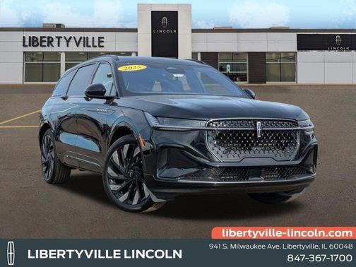 2025 Lincoln Nautilus Reserve