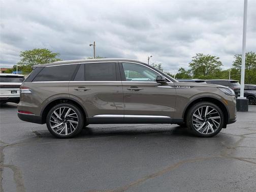 Harbor Gray 2026 Lincoln Aviator Reserve AWD