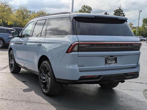 2025 Lincoln Navigator Reserve