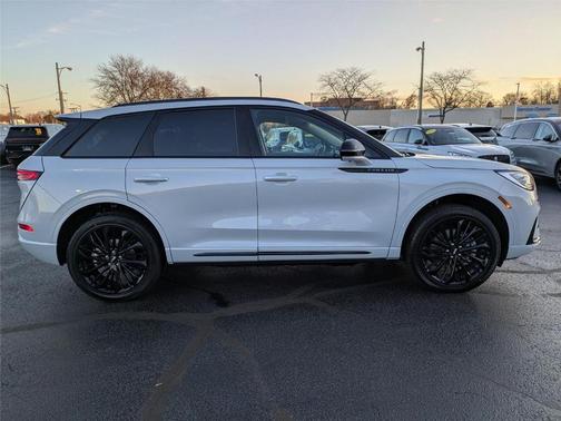 2026 Lincoln Corsair Grand Touring