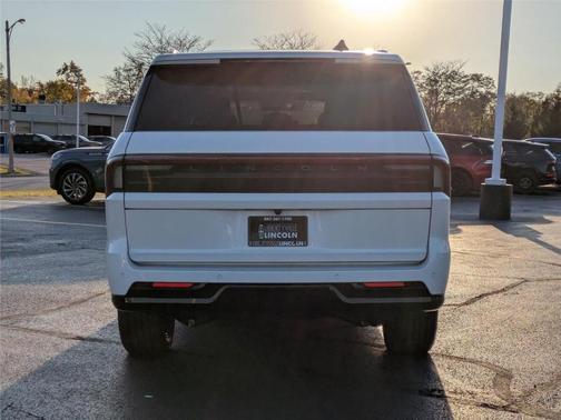 2025 Lincoln Navigator Reserve