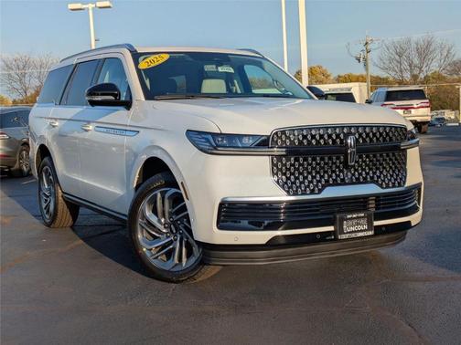 2025 Lincoln Navigator Reserve