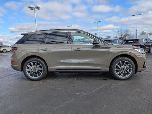 2025 Lincoln Corsair Grand Touring