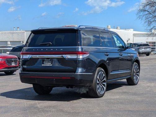 2024 Lincoln Navigator Reserve