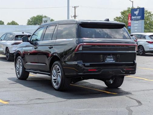 2025 Lincoln Navigator Reserve