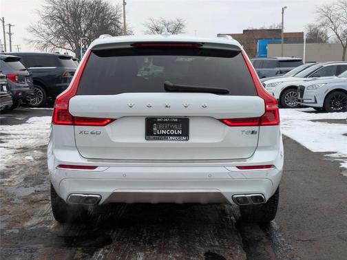 2019 Volvo XC60 Recharge Plug-In Hybrid T8 Inscription