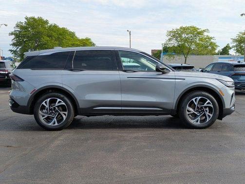 2025 Lincoln Nautilus Premiere