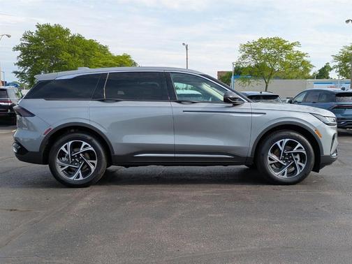2025 Lincoln Nautilus Premiere