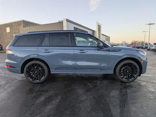 2026 Lincoln Aviator Reserve AWD