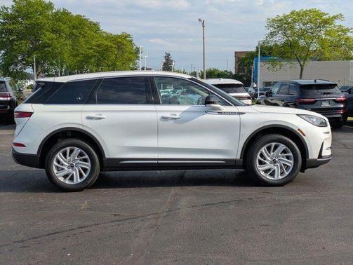 2025 Lincoln Corsair Premiere