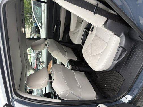 Storm 2024 Toyota Grand Highlander LIMITED