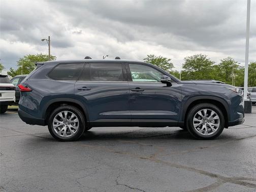 Storm 2024 Toyota Grand Highlander LIMITED