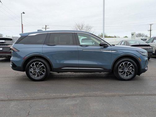 2025 Lincoln Nautilus Premiere
