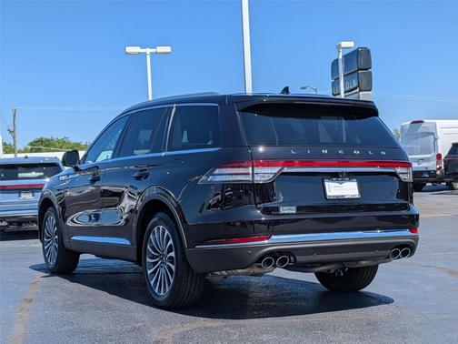 Infinite Black Metallic 2023 Lincoln Aviator Standard AWD