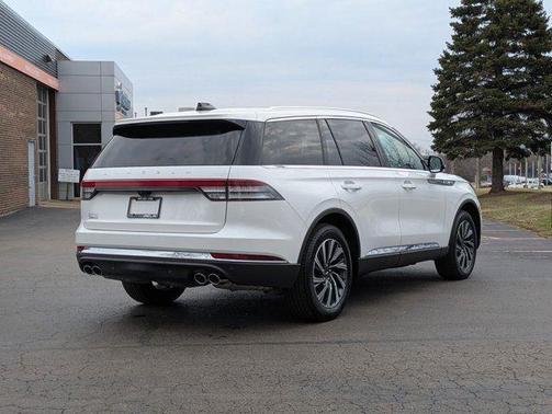 2025 Lincoln Aviator Premiere