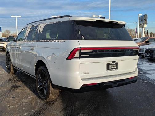 2026 Lincoln Navigator L Reserve