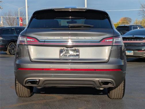 2022 Lincoln Nautilus Standard