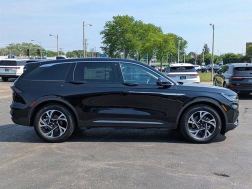 2025 Lincoln Nautilus Premiere