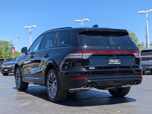 Infinite Black Metallic 2026 Lincoln Aviator Premiere