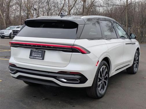 2026 Lincoln Nautilus Reserve