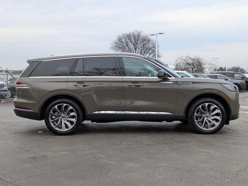 2025 Lincoln Aviator Reserve AWD