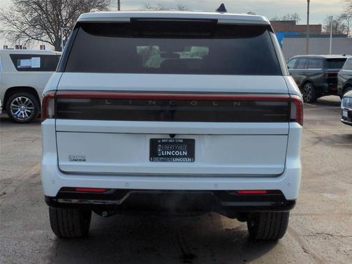 2026 Lincoln Navigator Reserve