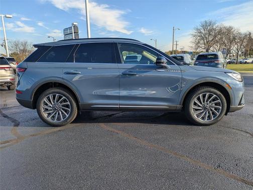 2026 Lincoln Corsair Reserve