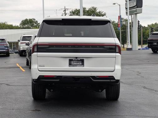 2025 Lincoln Navigator Reserve