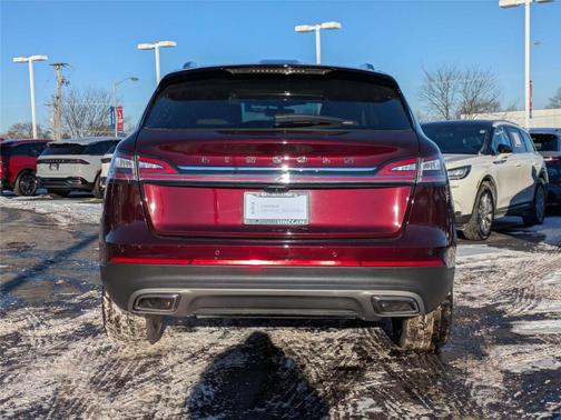 2022 Lincoln Nautilus Black Label