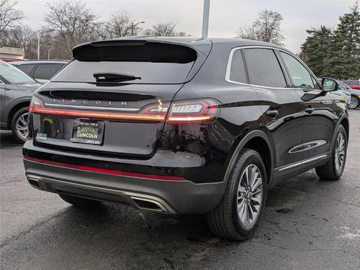 2022 Lincoln Nautilus Standard