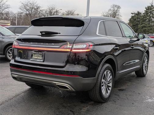 2022 Lincoln Nautilus Standard