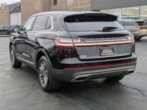 2022 Lincoln Nautilus Standard