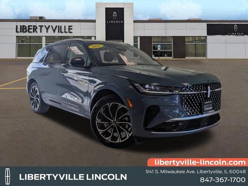 2025 Lincoln Nautilus Reserve