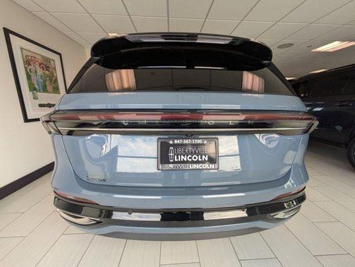2025 Lincoln Nautilus Reserve