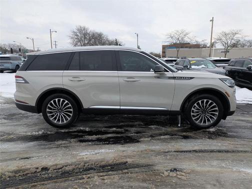 2023 Lincoln Aviator Reserve AWD
