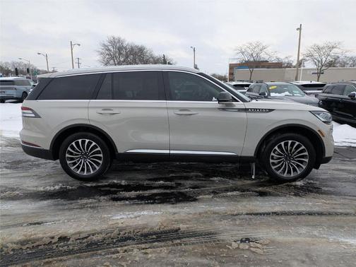 2023 Lincoln Aviator Reserve AWD