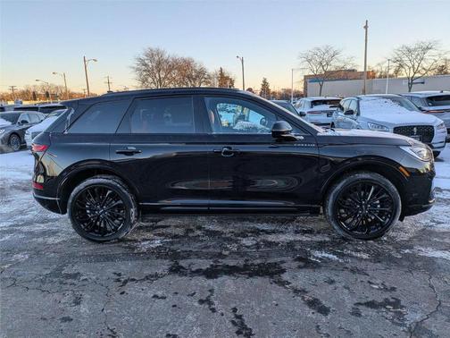 2026 Lincoln Corsair Reserve