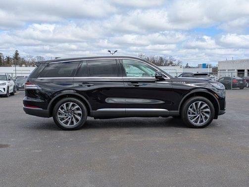 2025 Lincoln Aviator Premiere
