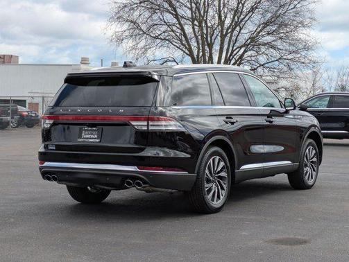 2025 Lincoln Aviator Premiere